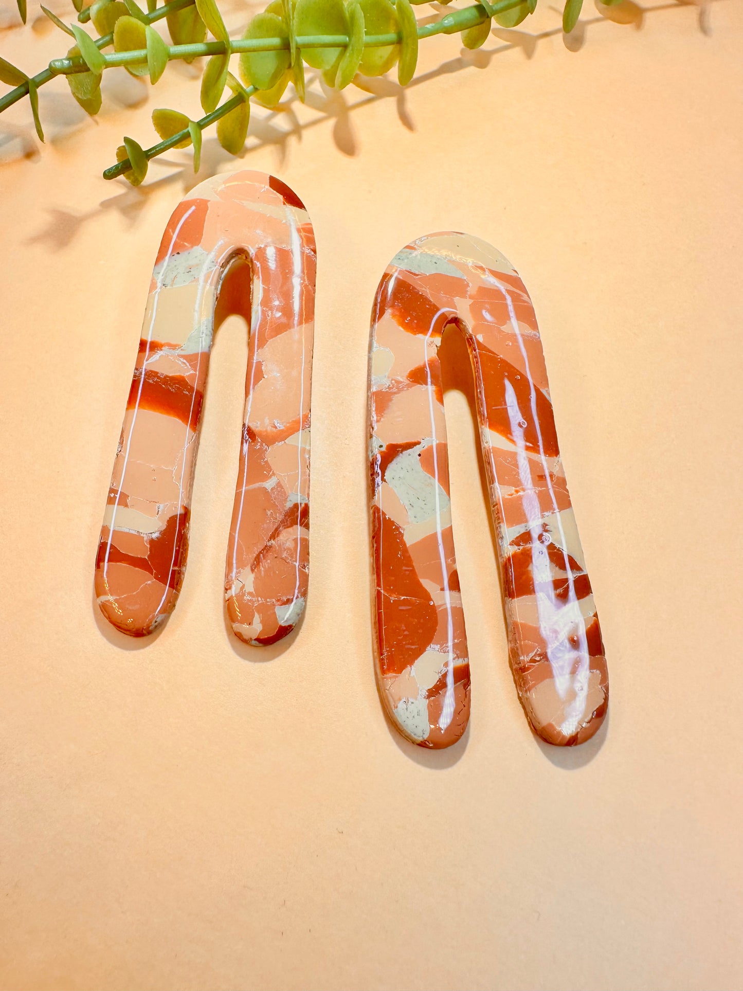 Oblong arches-brown